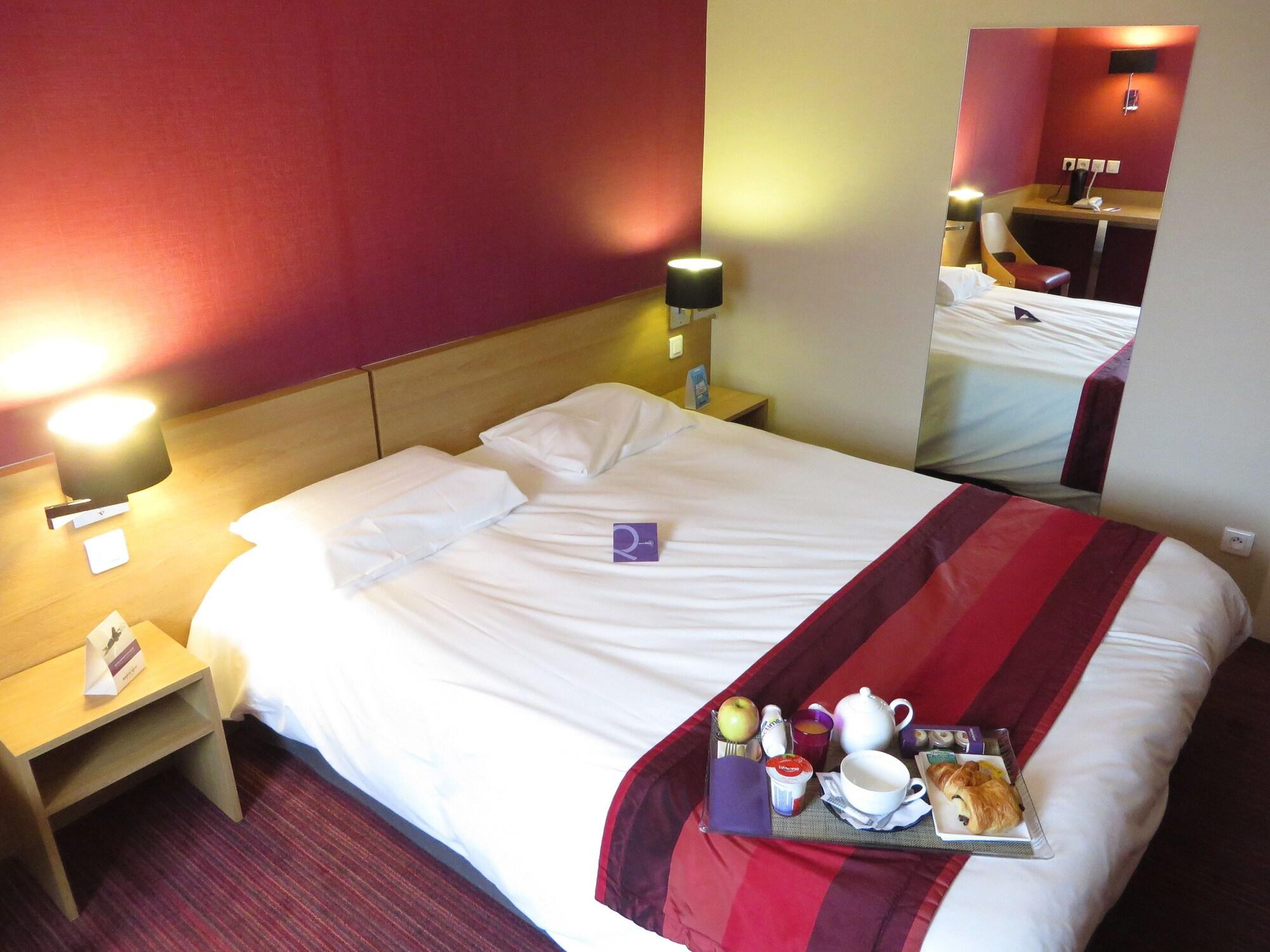 Mercure Hexagone Luxeuil Luxeuil-les-Bains Exterior foto
