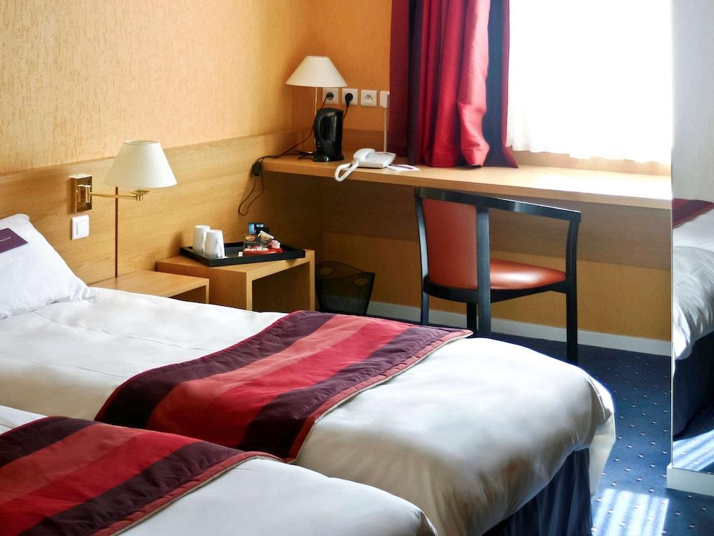 Mercure Hexagone Luxeuil Luxeuil-les-Bains Exterior foto
