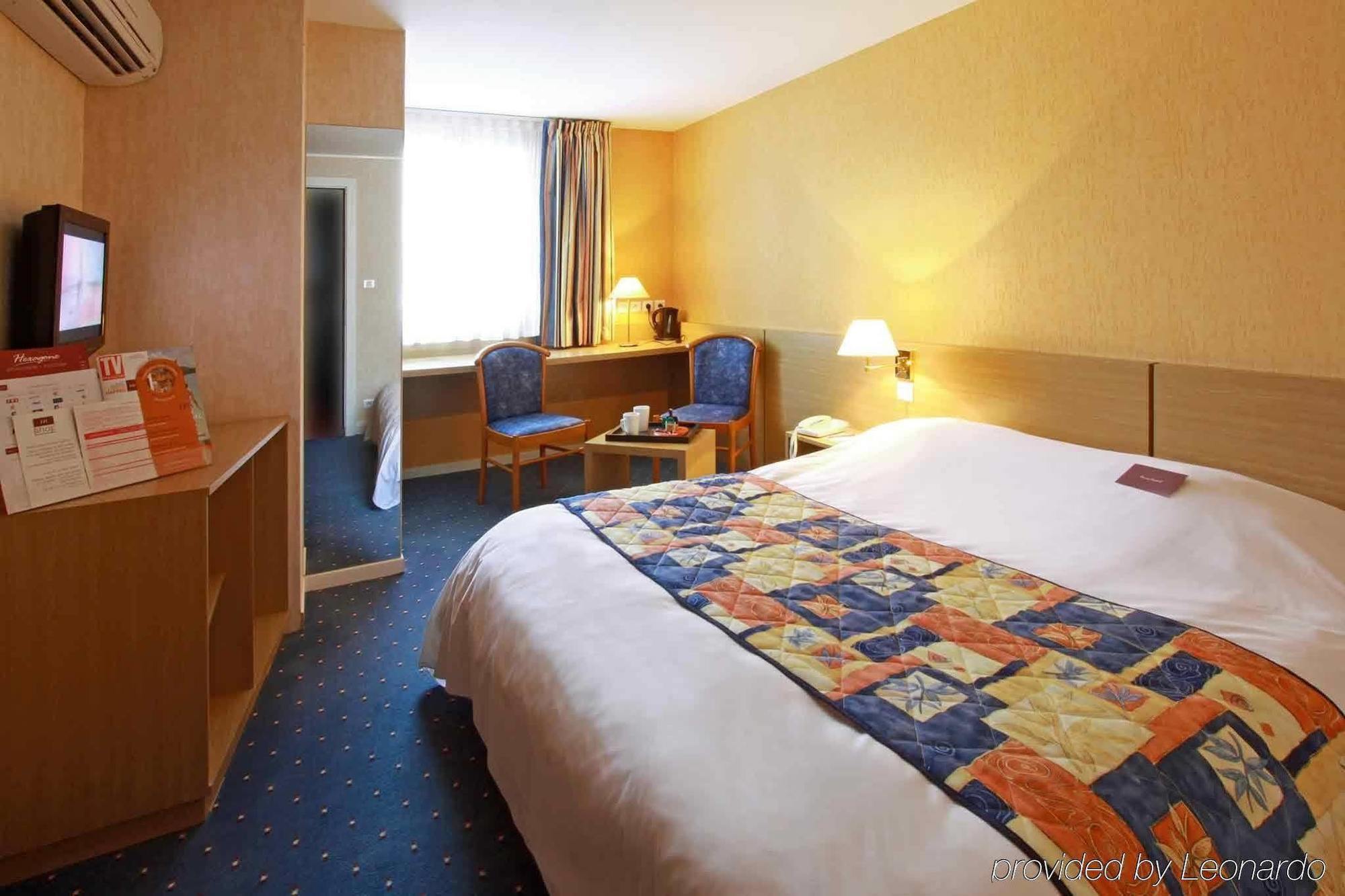Mercure Hexagone Luxeuil Luxeuil-les-Bains Exterior foto