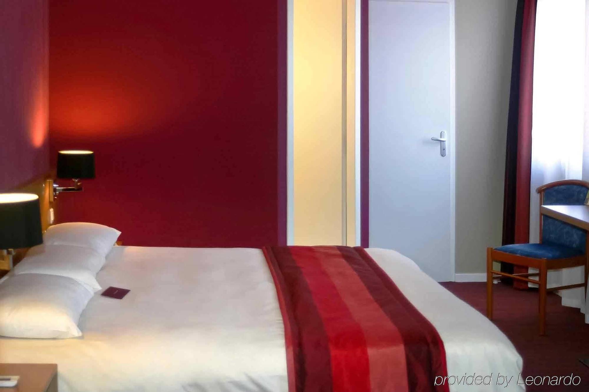 Mercure Hexagone Luxeuil Luxeuil-les-Bains Exterior foto