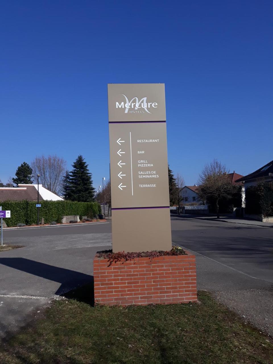Mercure Hexagone Luxeuil Luxeuil-les-Bains Exterior foto